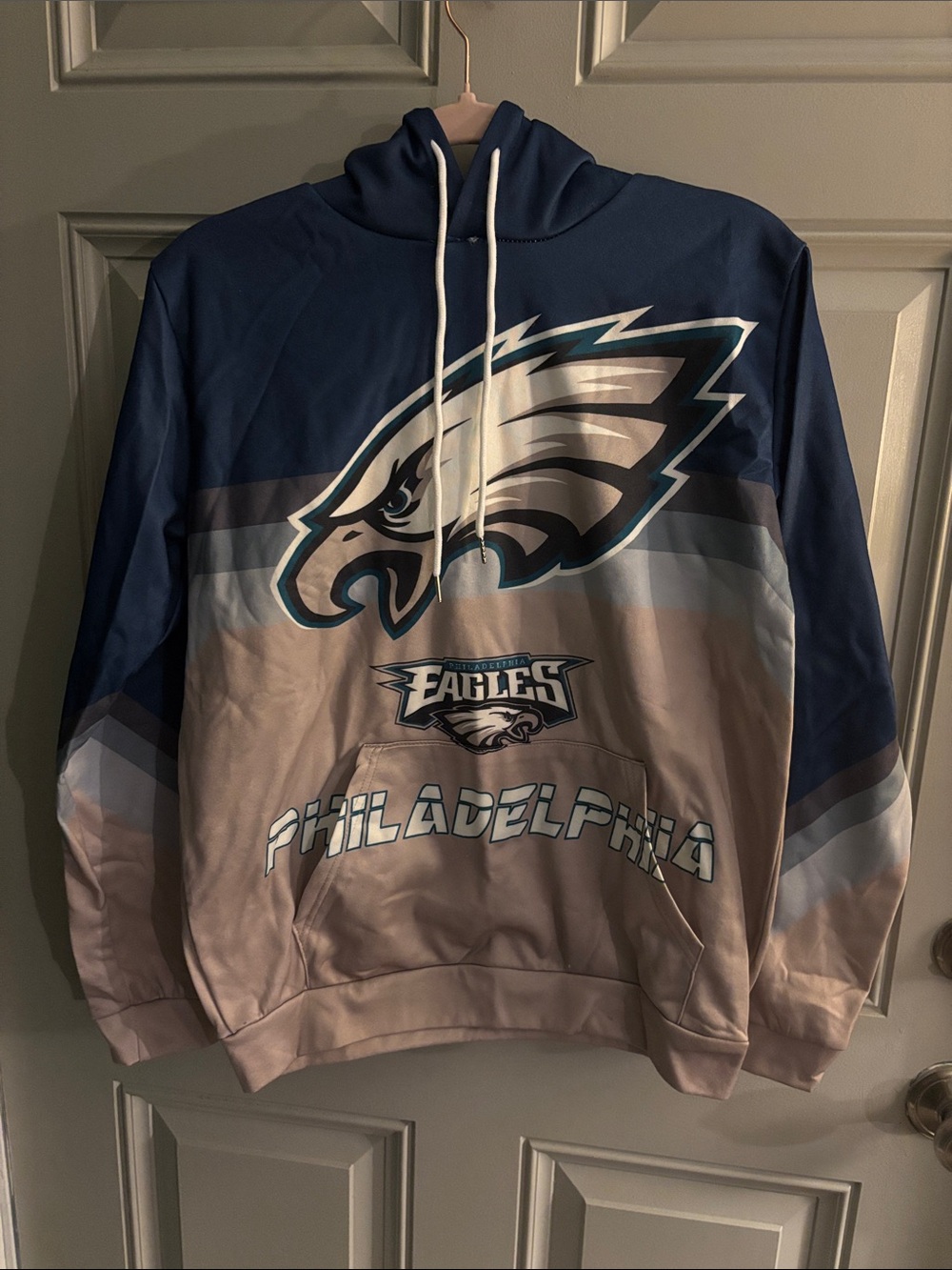 Philadelphia Eagles Crewneck Pullover Sweatshirt - Navy and Tan